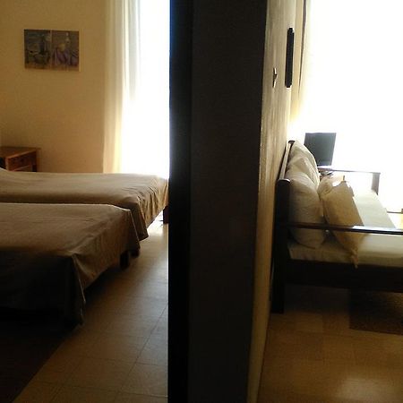 Aparthotel Iliahtides Amarynthos Eksteriør bilde