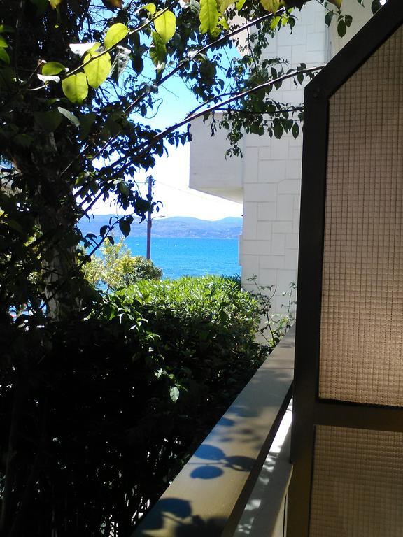 Aparthotel Iliahtides Amarynthos Eksteriør bilde